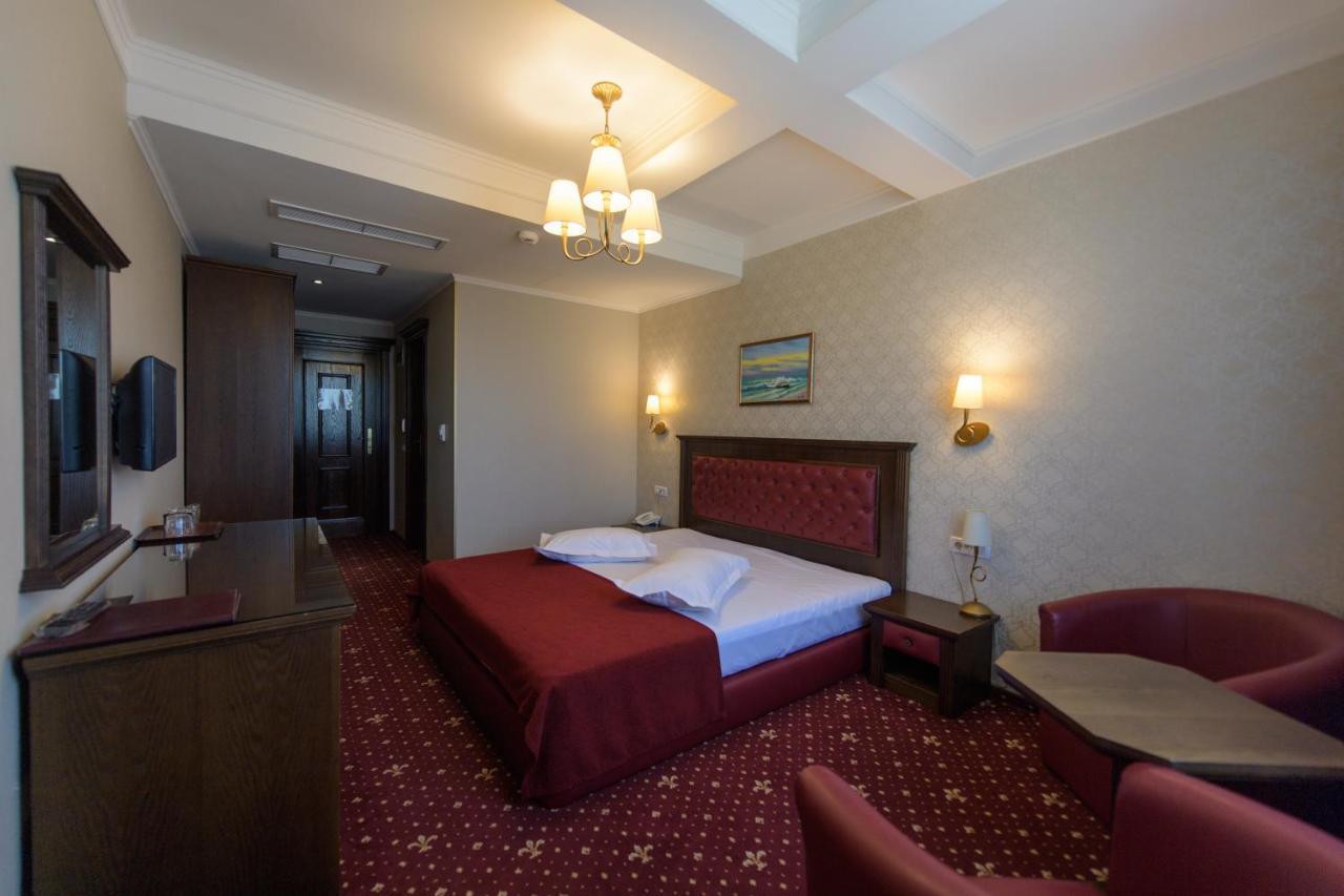 Hotel Golden Palace Mamaia Bagian luar foto